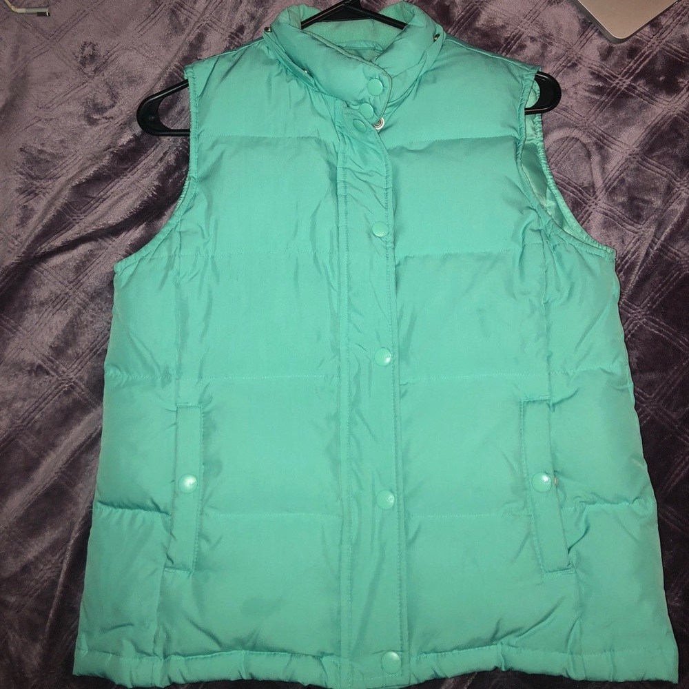 MINT GREEN VEST - Picture 1 of 3